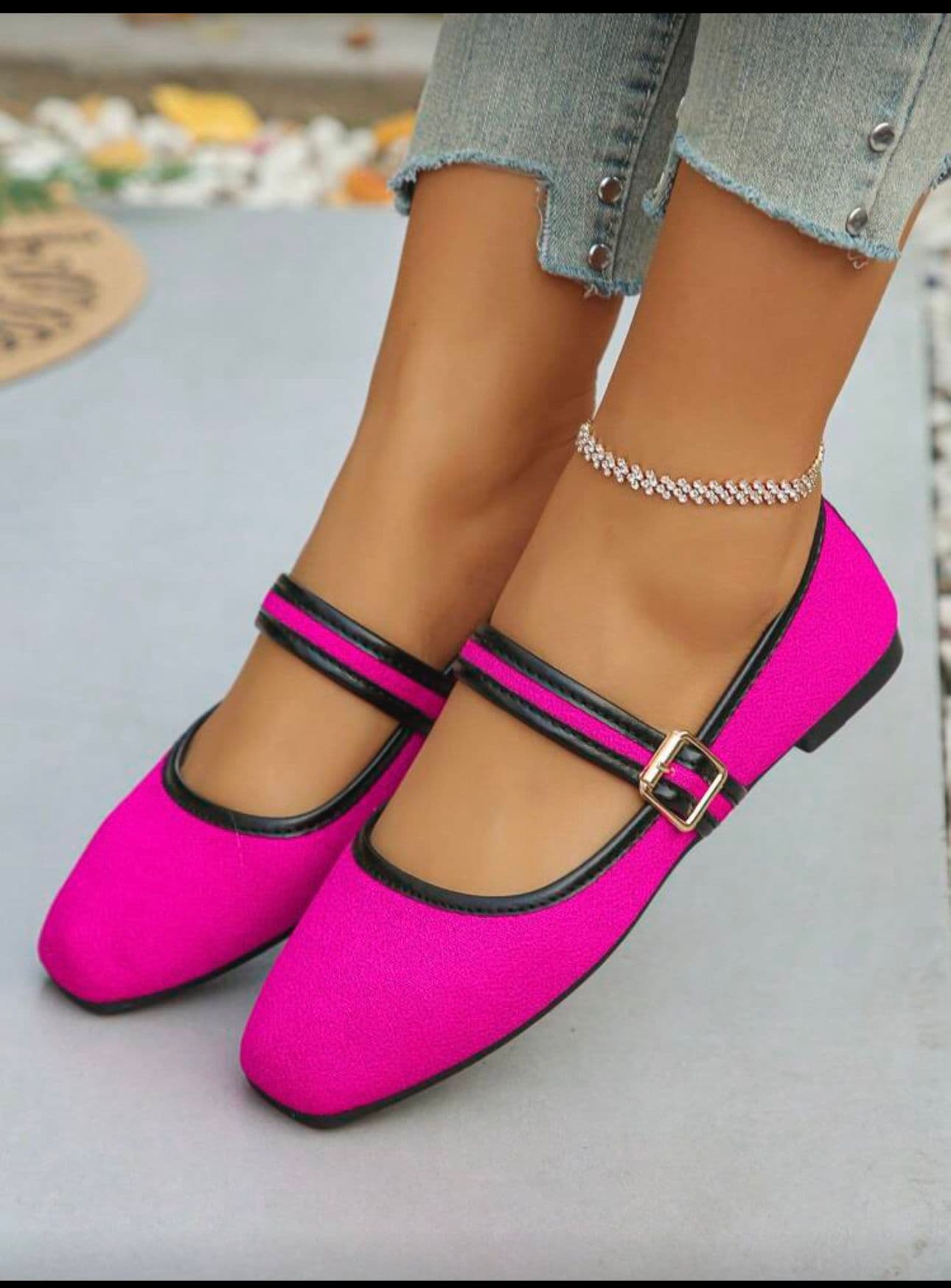 Vibrant Comfort Shoe