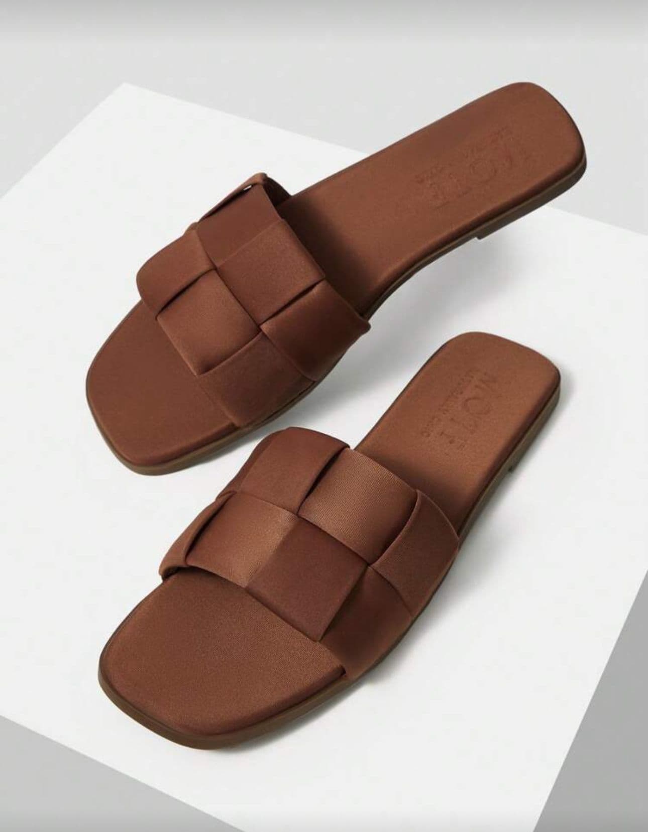Chocolate Brown Woven Slide